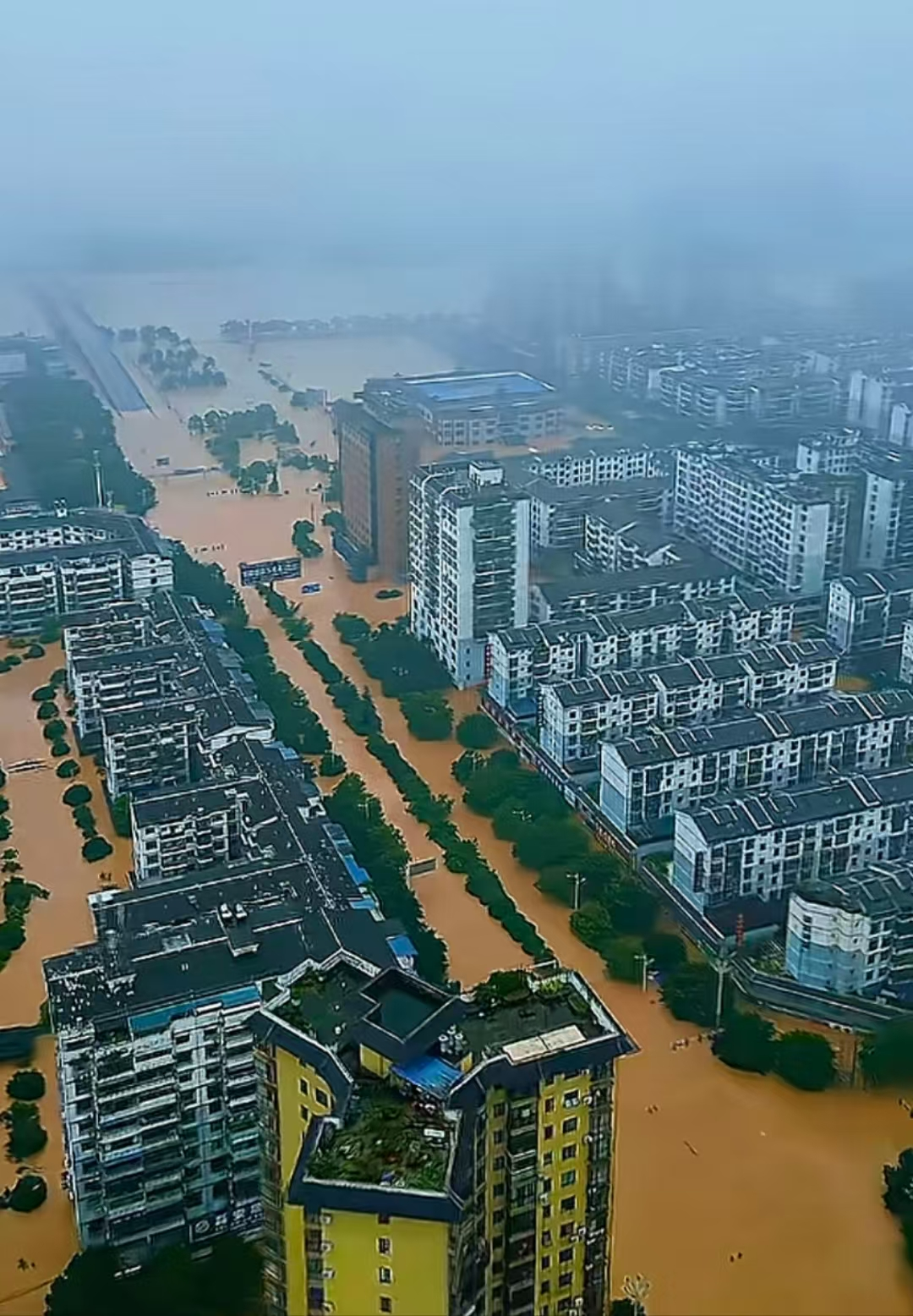 赣州城乡 发展不平 民生难题相关图片3