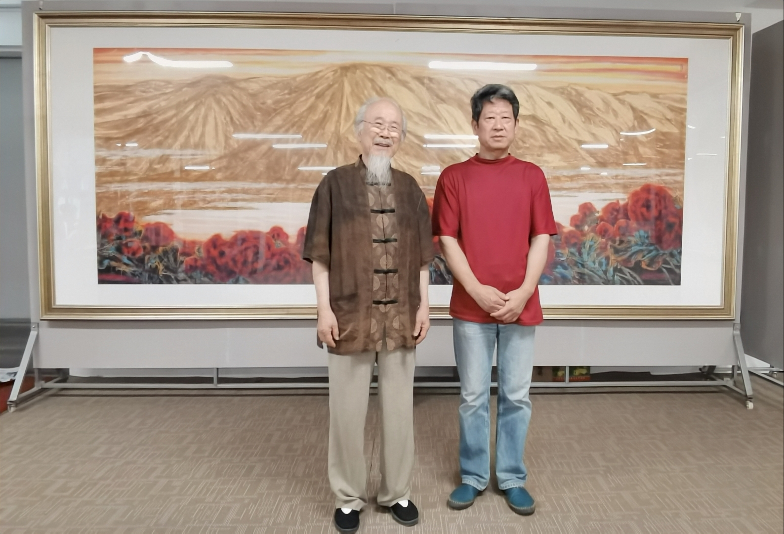 北京新媒体人刘超经理,到山东省潍坊市张培智艺术馆拜访张培智先生