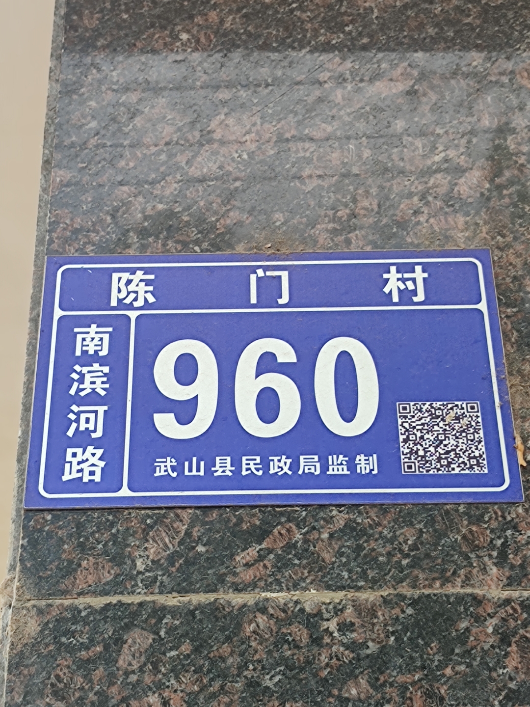 生活的诗意不在远方,而在用心经营的当下