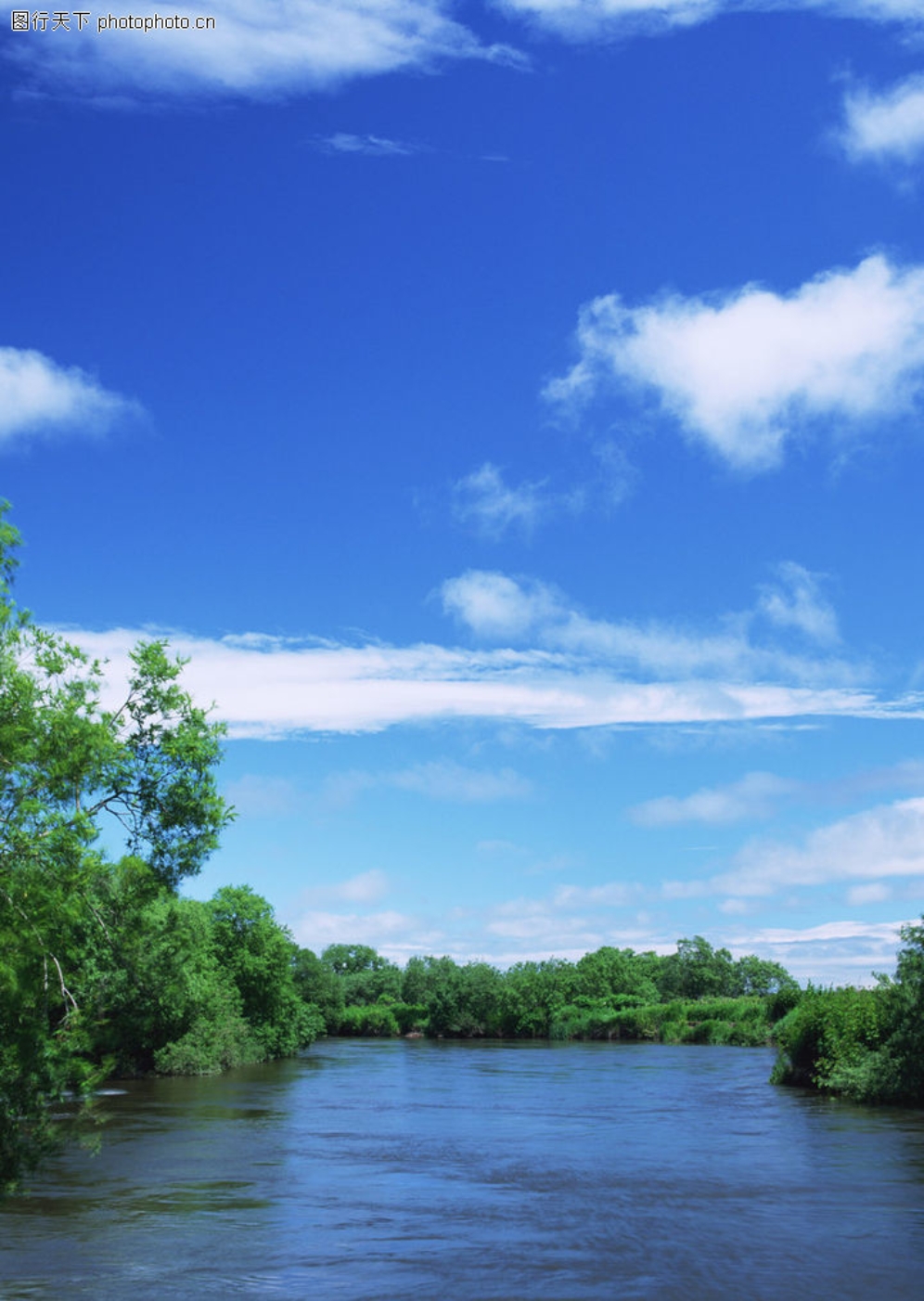 天空如洗,白云,蓝天,仿佛置身于圣洁的诗画之中