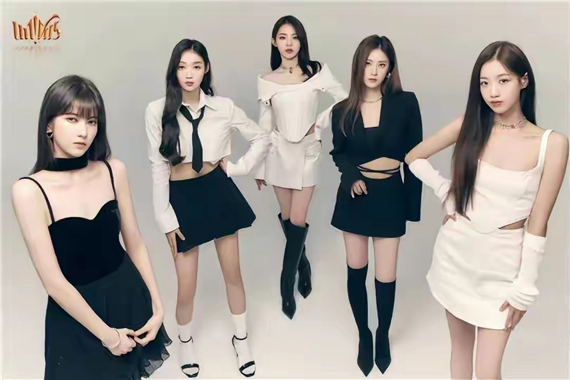 全新女子组合un!