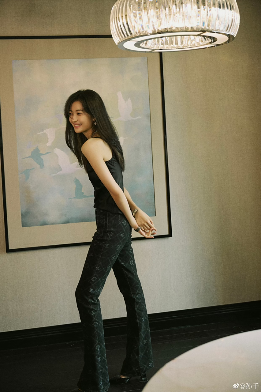 孙千的身材比例真不是一般人能比的!
