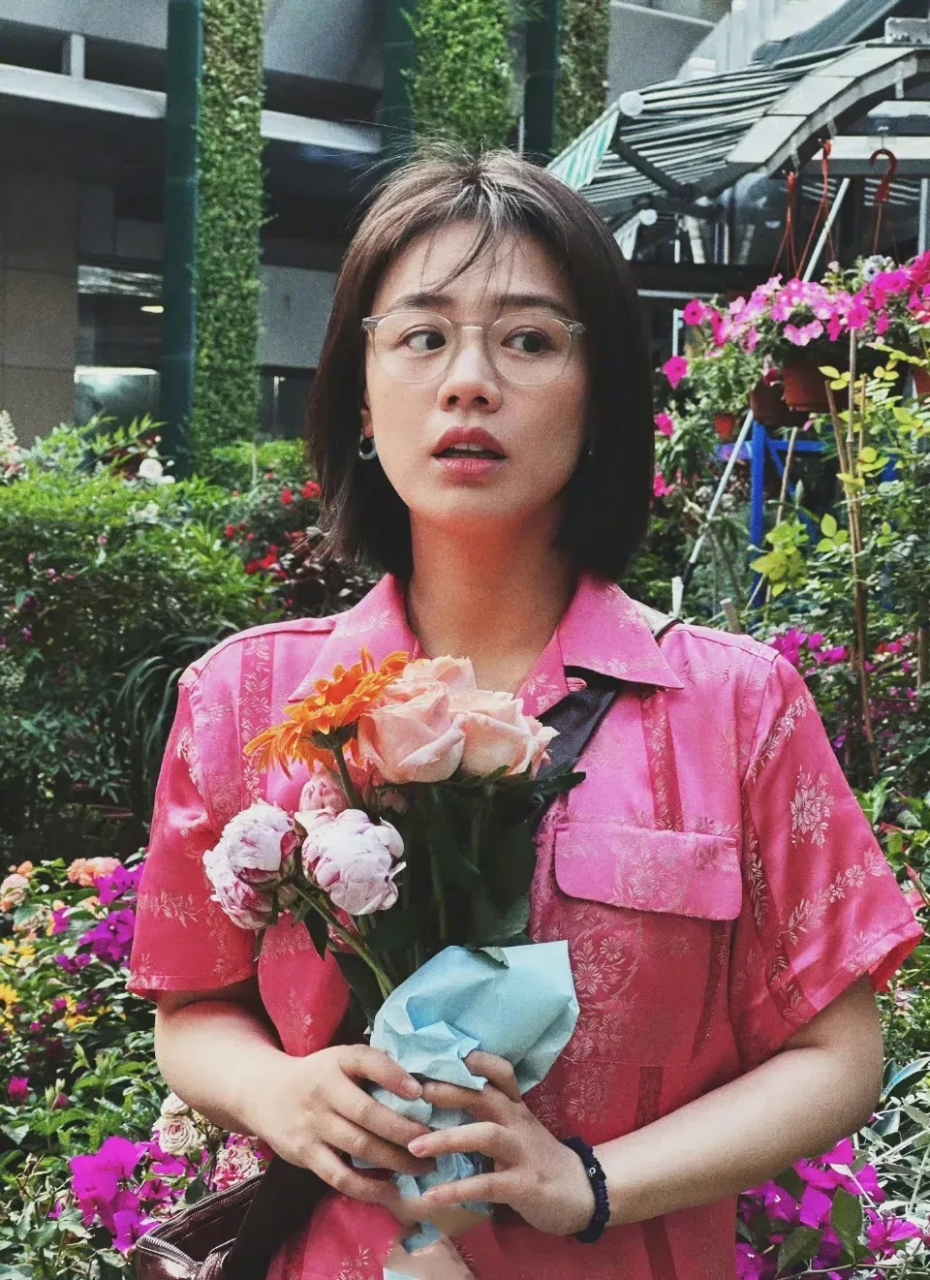 终于,马思纯又美回了图3那时的颜值巅峰了!