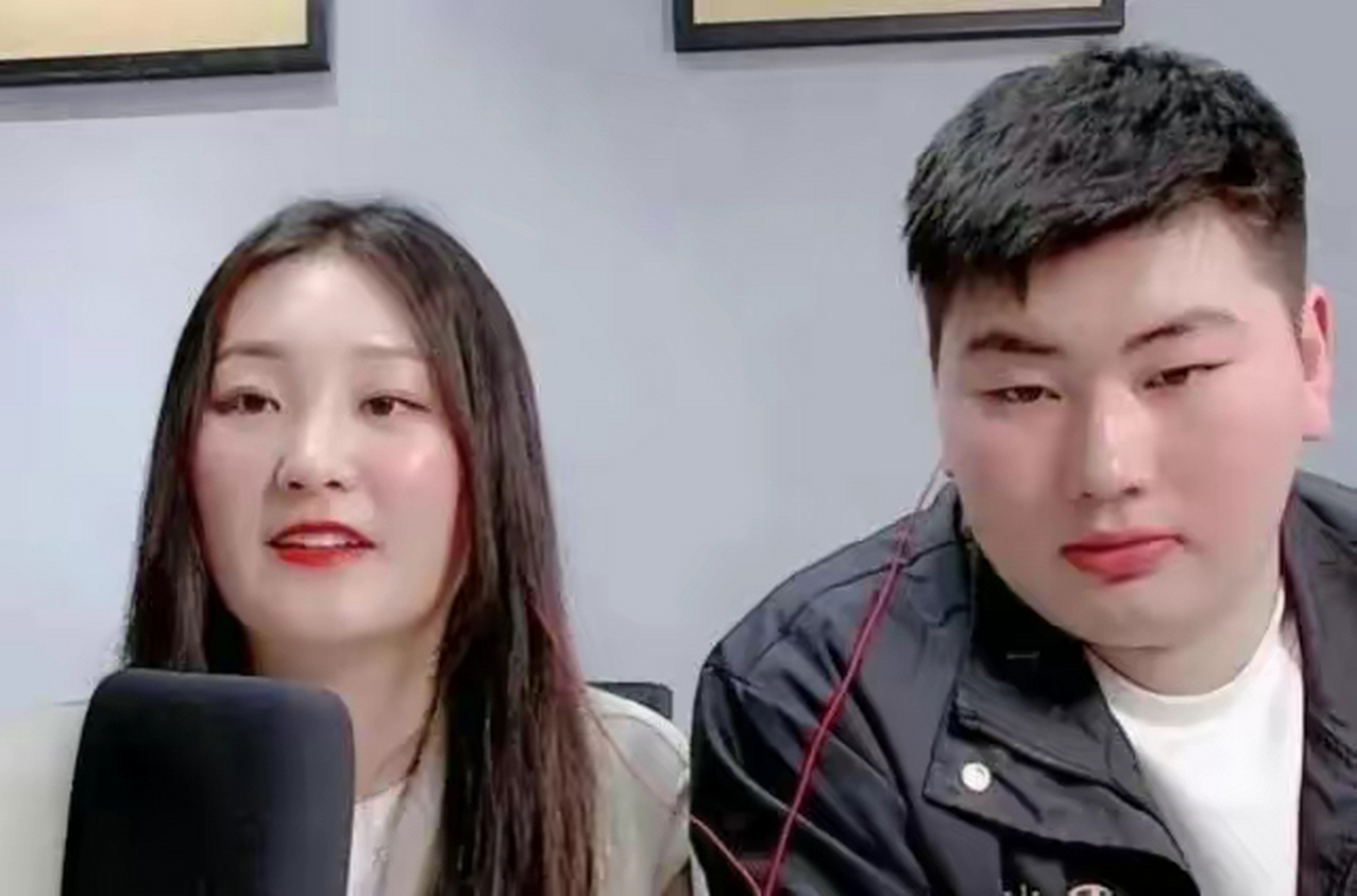 我去,网传陈亚男再婚了,真的假的,怎么照片看着有点像p的?