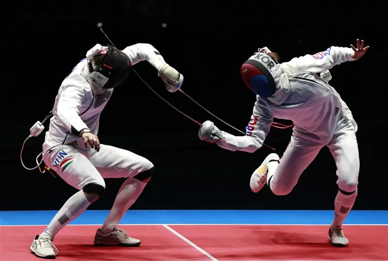 友谊第一,比赛第二,这种顽强拼搏的精神让人钦佩,奥运加油!