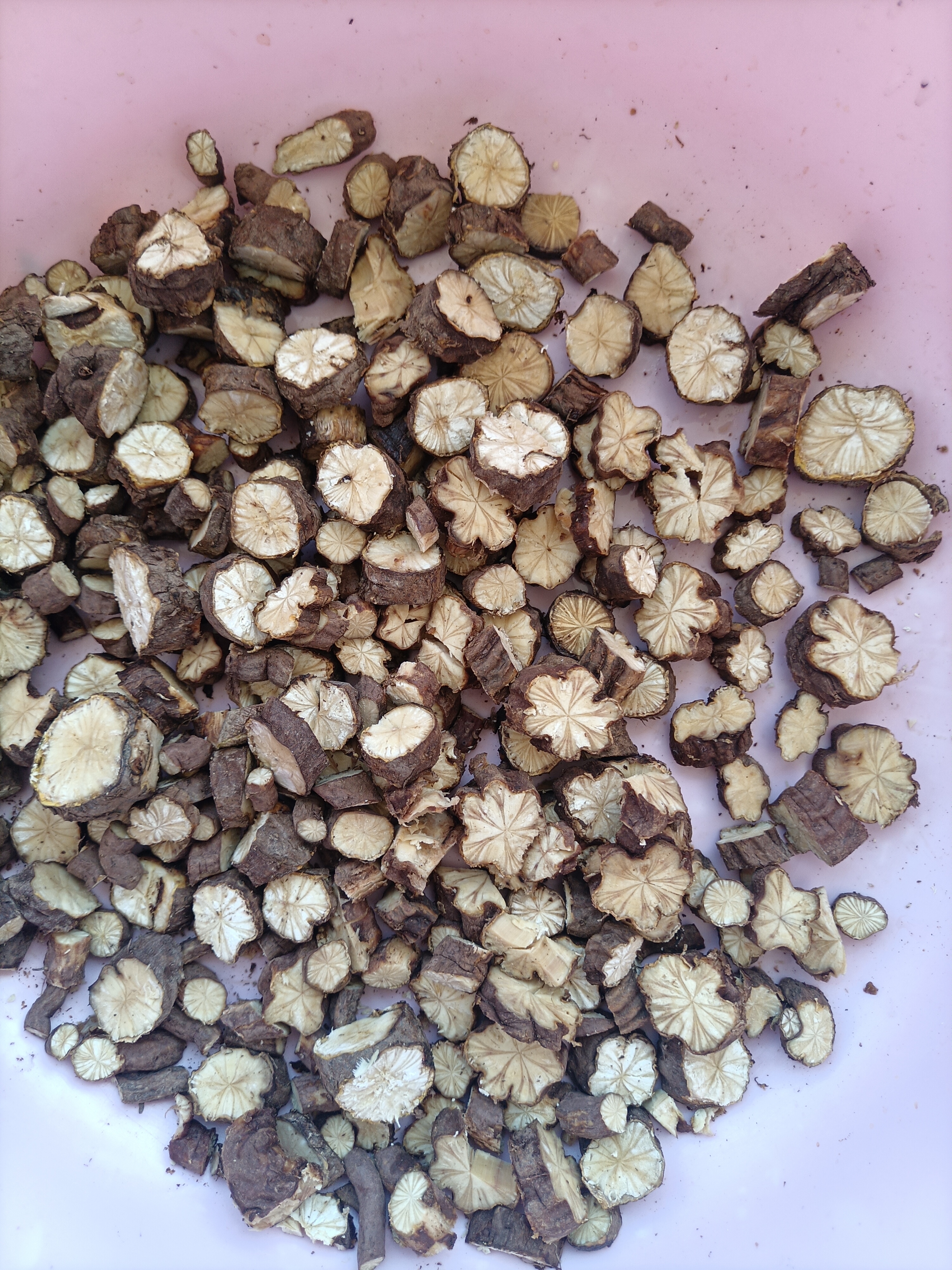 正宗野生木防己,都是今年新货,已经晒干