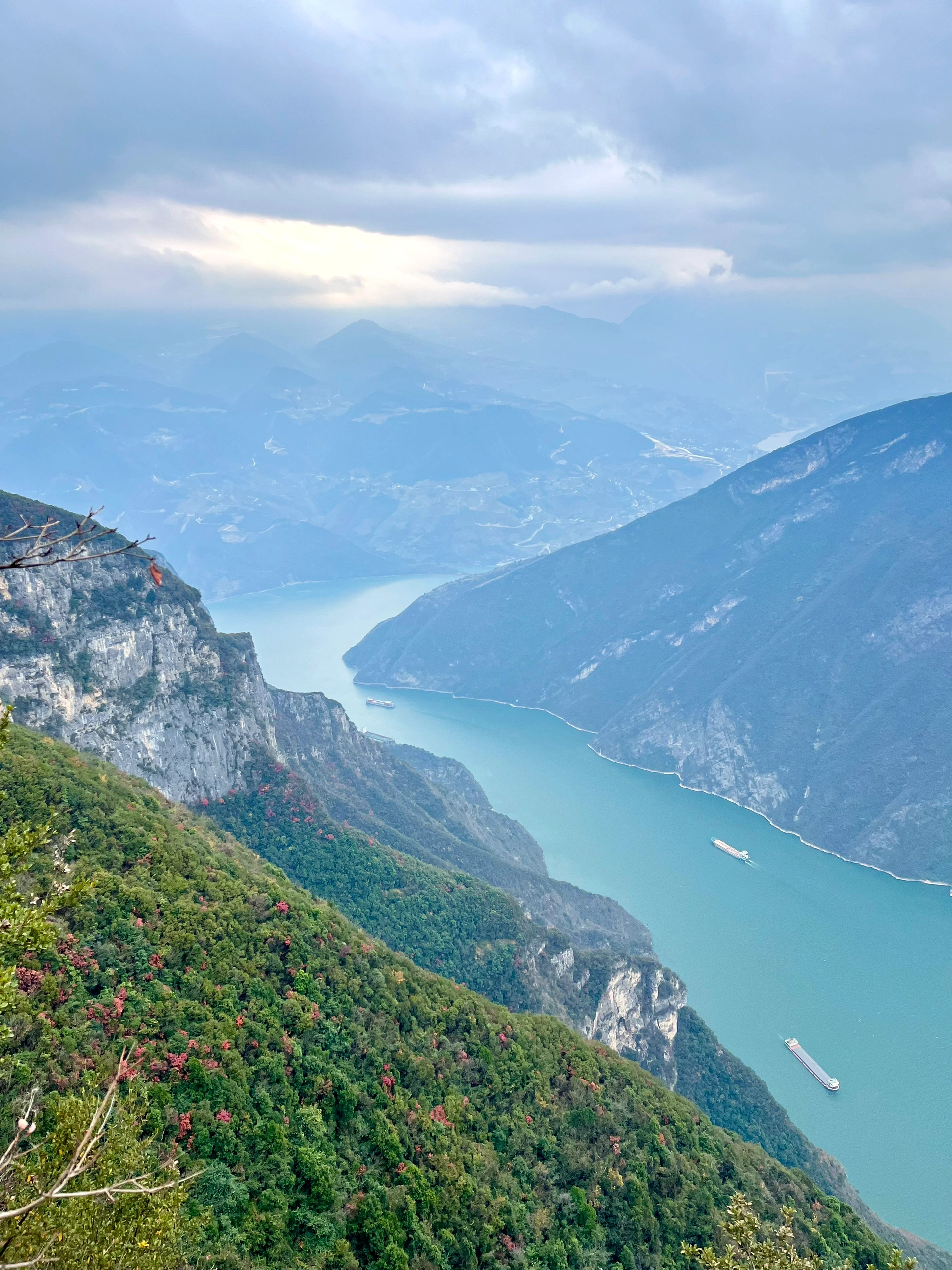 见青山三峡之巅的图片奉节三峡之巅景区两岸青山三峡之巅的图片大全