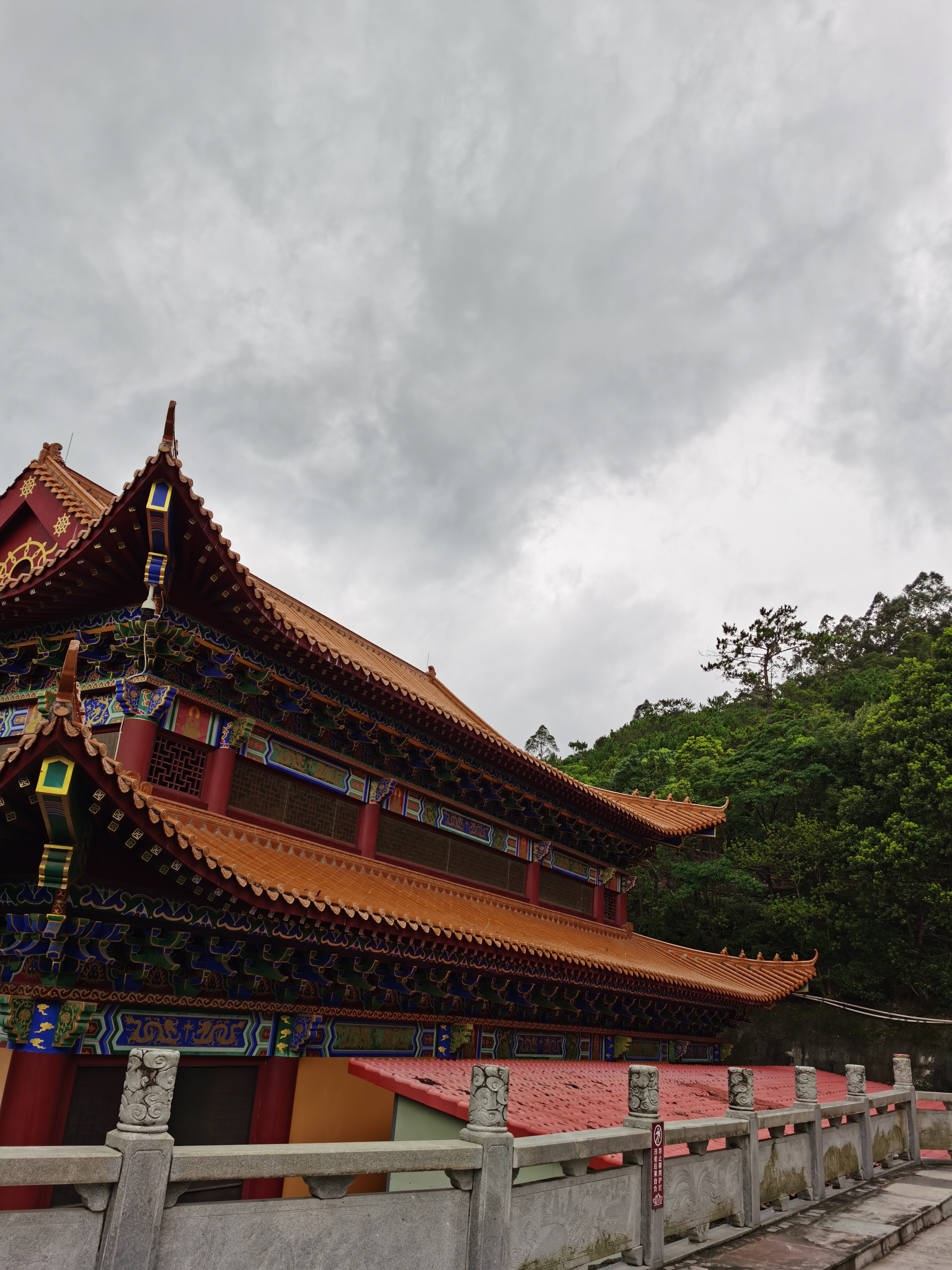 作为打工人想不明白的事 入职一家小公司,沒有人交