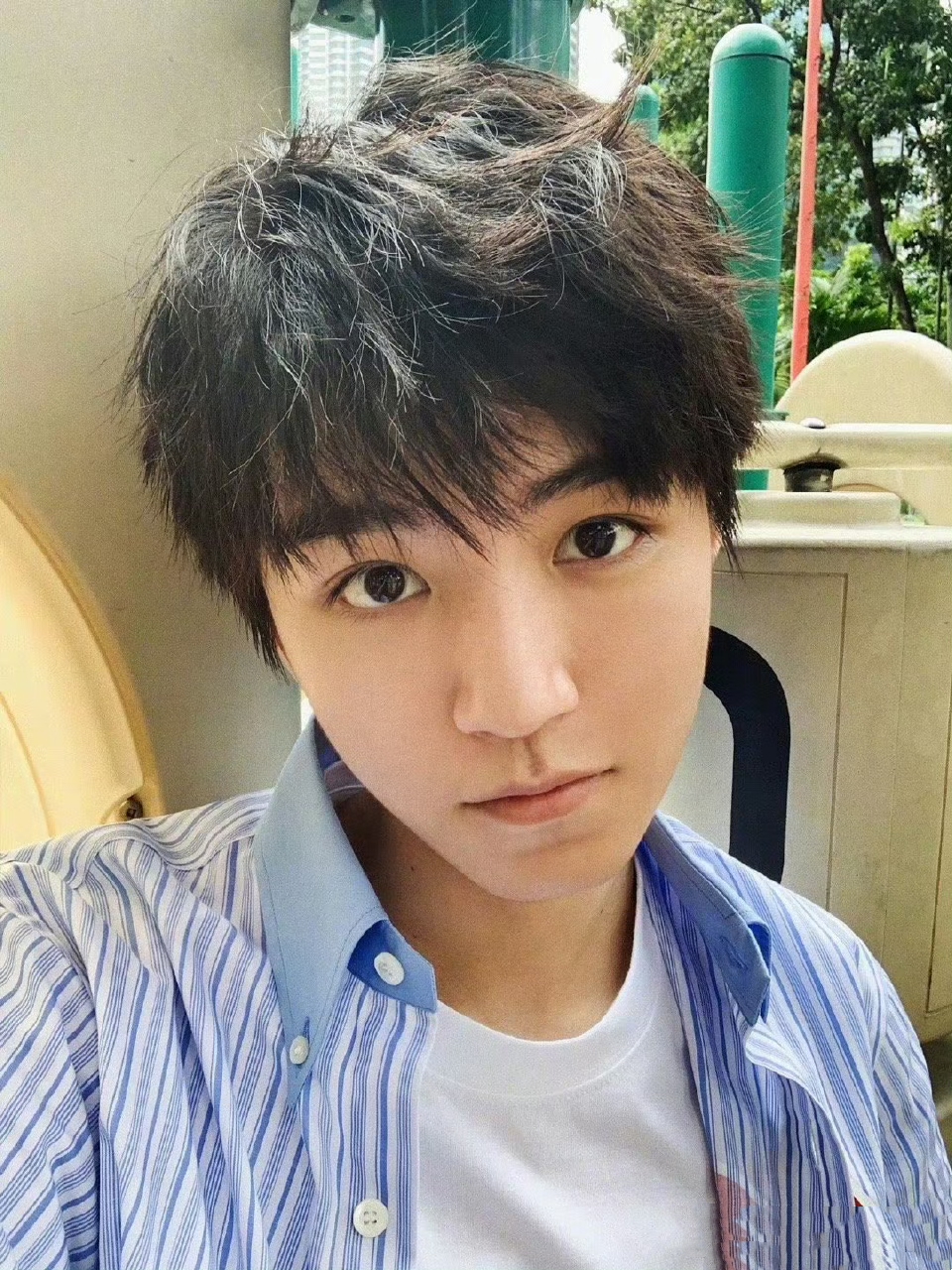 "跨代际"神仙互动暖翻全网