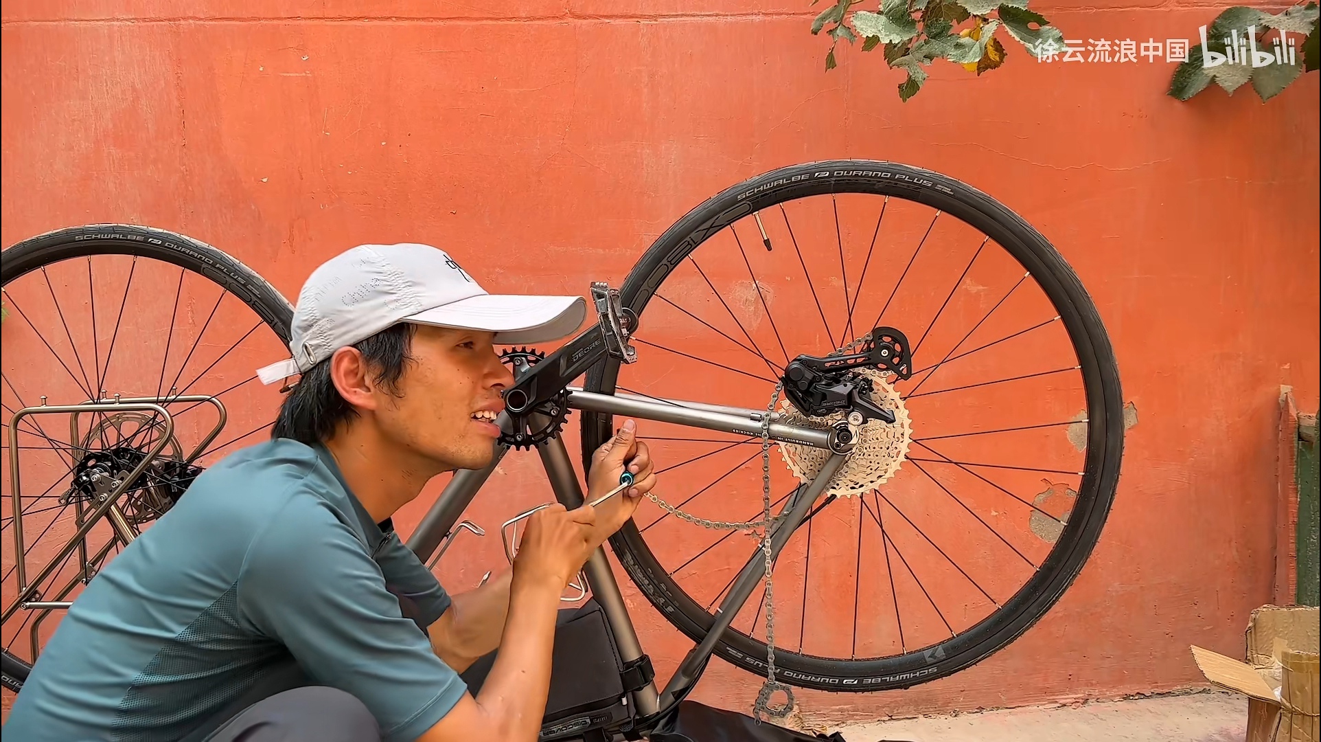 文学#  跟着徐云去流浪中国 那个会组装骑行车的阳光少年  终于知道