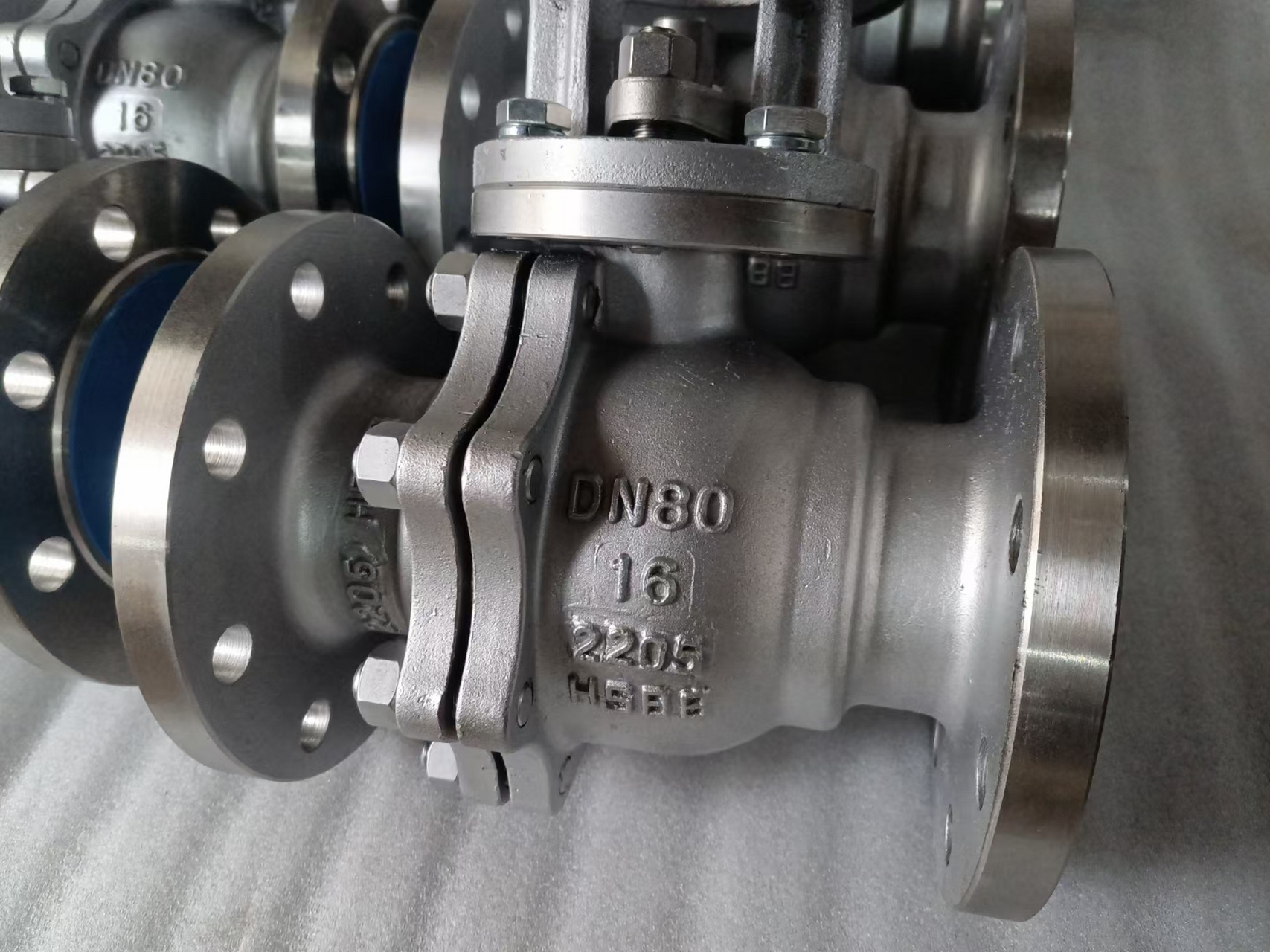 2205双相不锈钢球阀双相钢球阀材料的特点  2205材质 双相不锈钢阀门