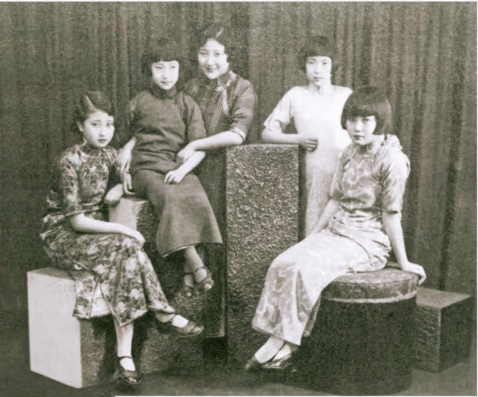 蒋华 蒋英张恨水子女蒋英五姐妹早年照片民国时期军阀的女儿和妹妹