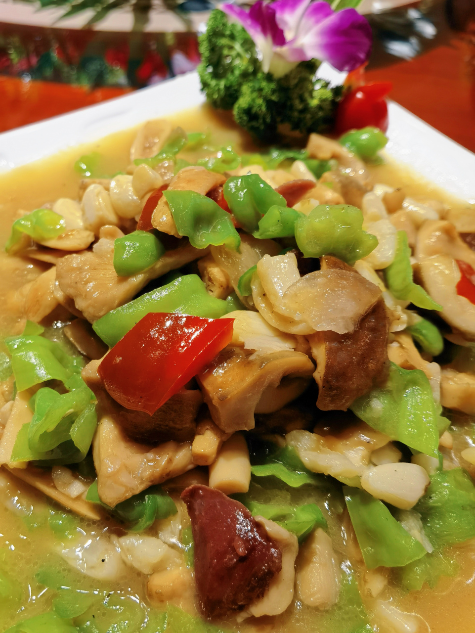 宣威菜,源自云南宣威的独特美食,以鲜美的口感和丰富的营养而闻名.