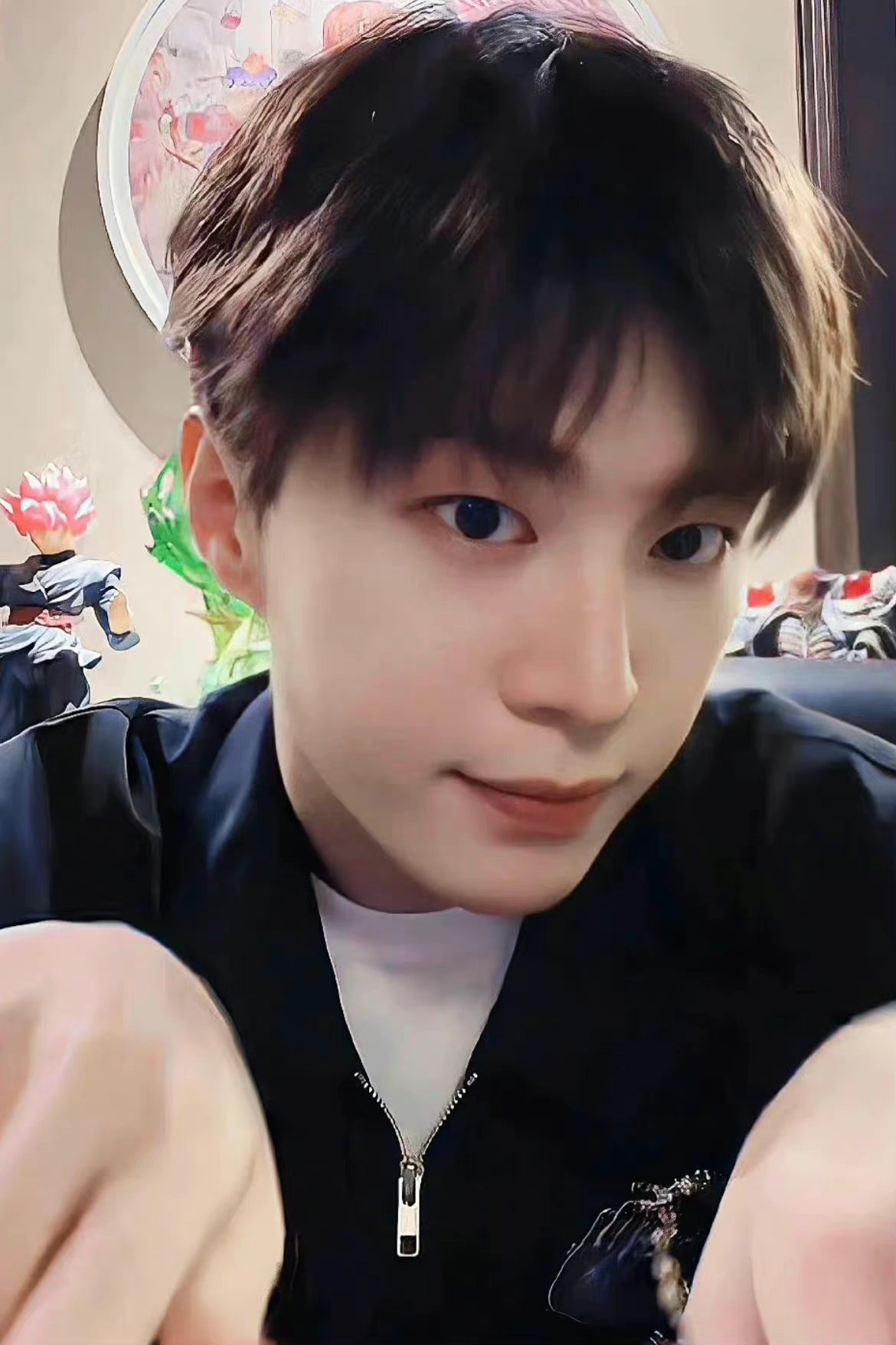 主线任务:拿下范丞丞