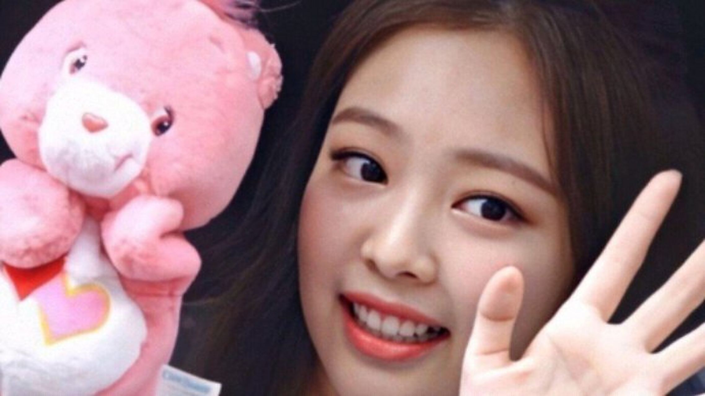 black pink成员jennie(//Д//)金智妮01.16生日快乐