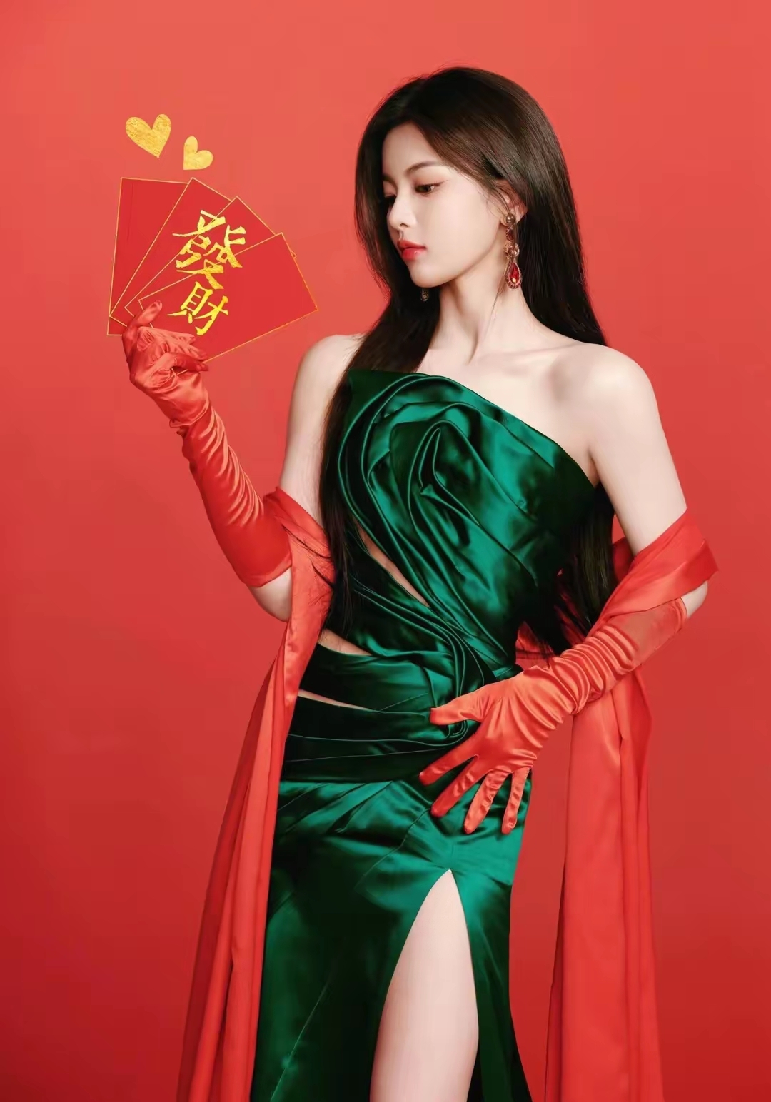 新年新气象,杨超越的穿搭太吸睛啦!