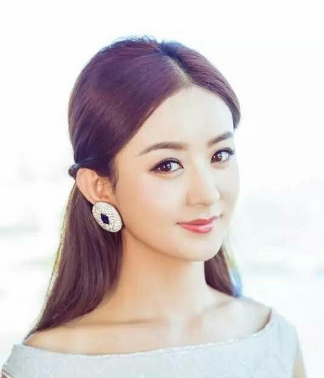 深得美女们的喜爱!  流星眉的特征: 67 671.