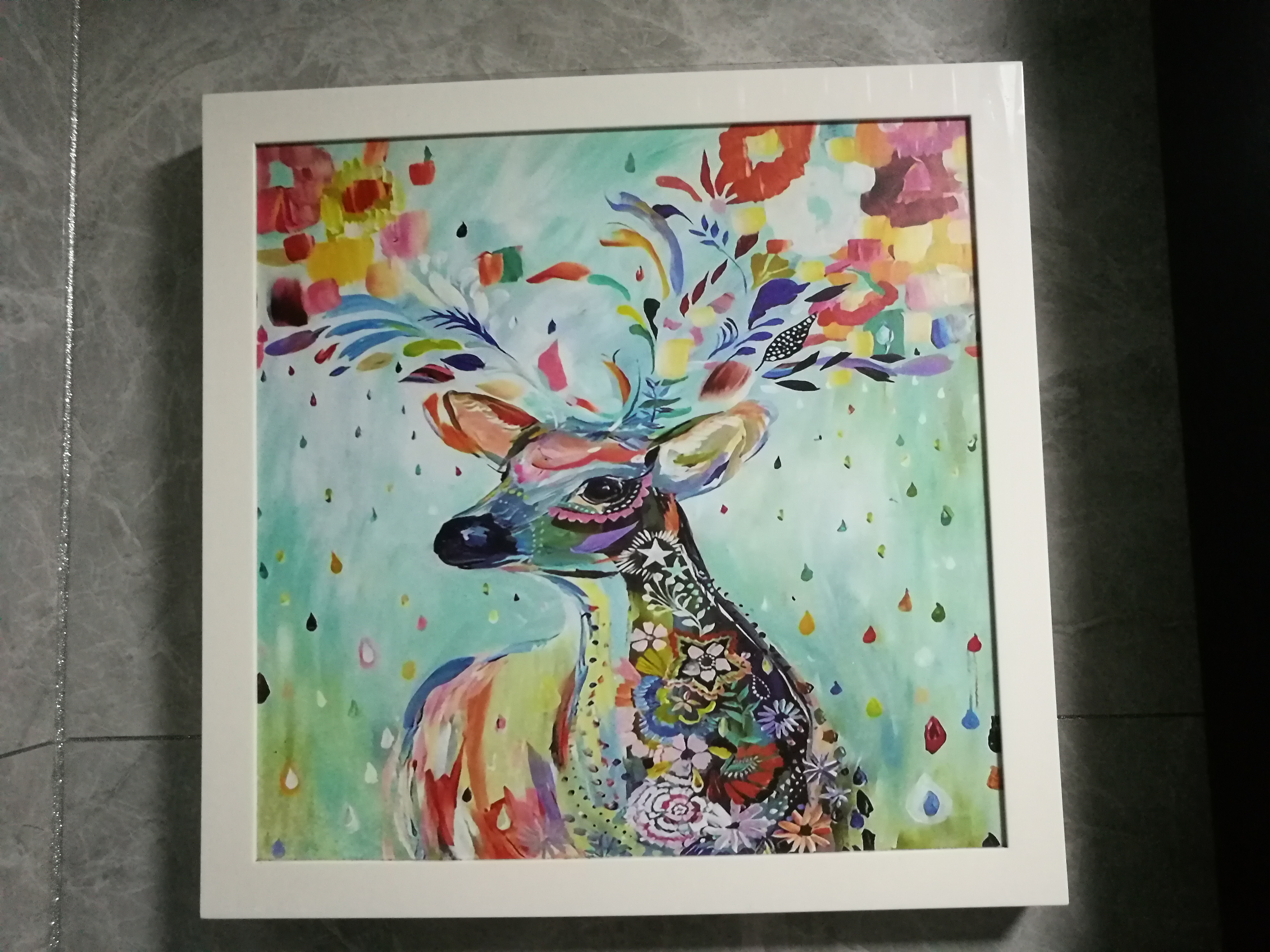 想装饰木板,用水彩画了鹿,懒的画背景,最后一张是原图