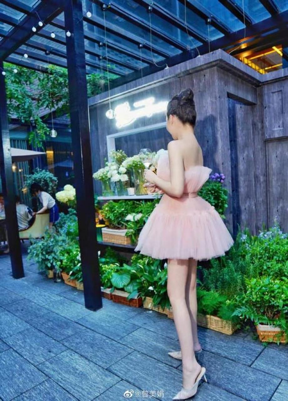 看到环球小姐曾美娟的这个身材,我手里的鸡腿瞬间不香了,本来感觉她