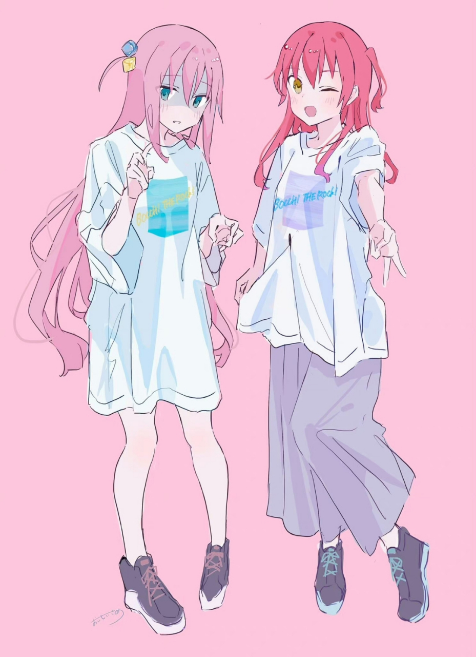 穿的很休闲啊#孤独摇滚# #二次元美图# #二次元美少女# #动漫美女