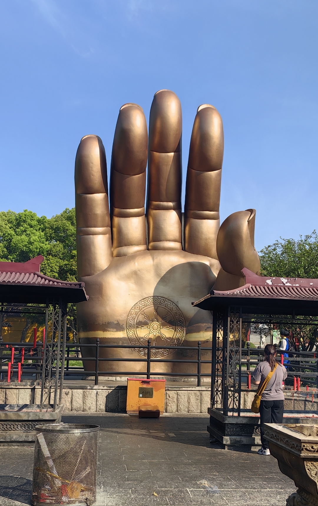 无锡灵山大佛 文/石岩磊