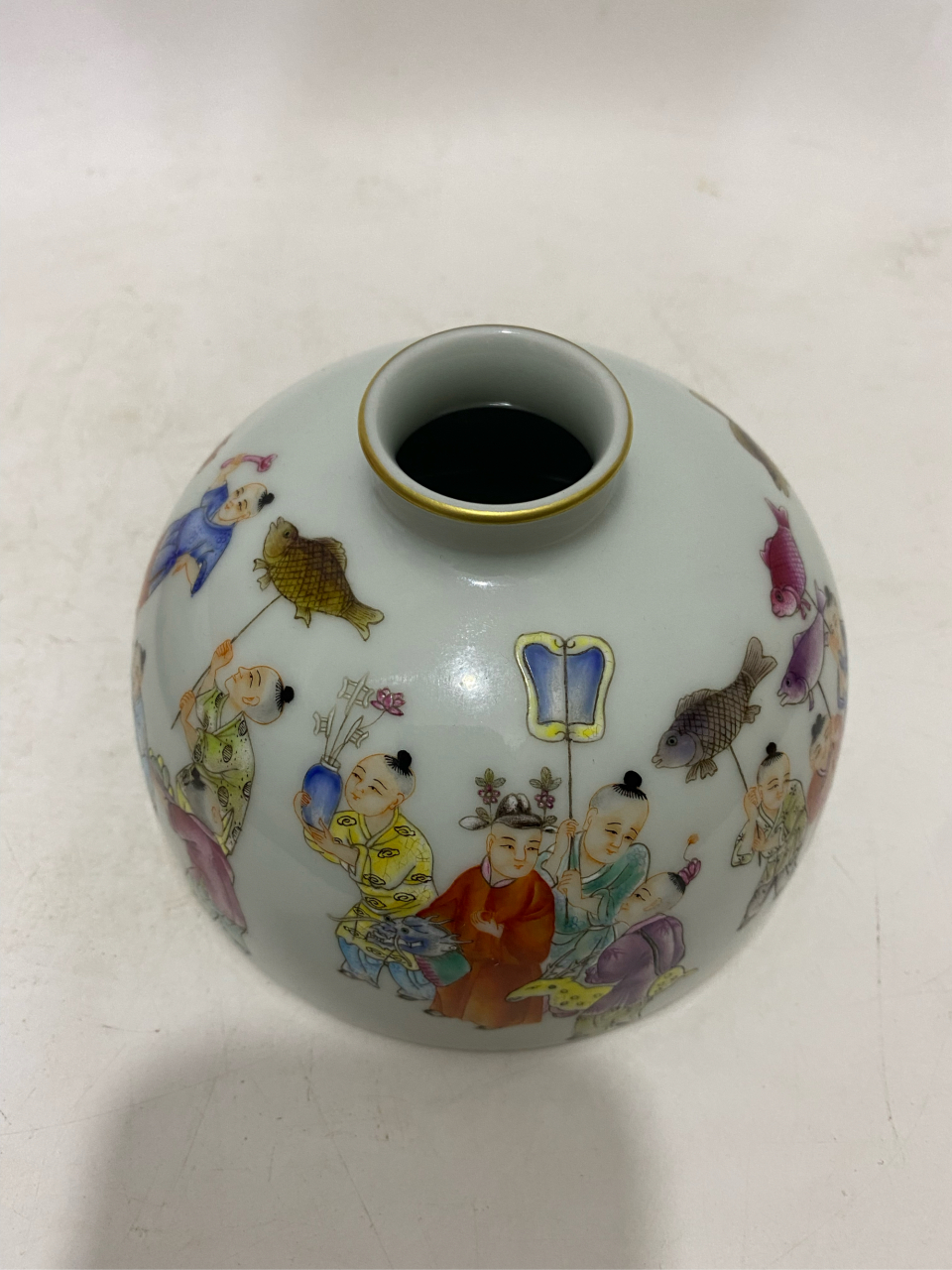 清,粉彩闹春图太白尊