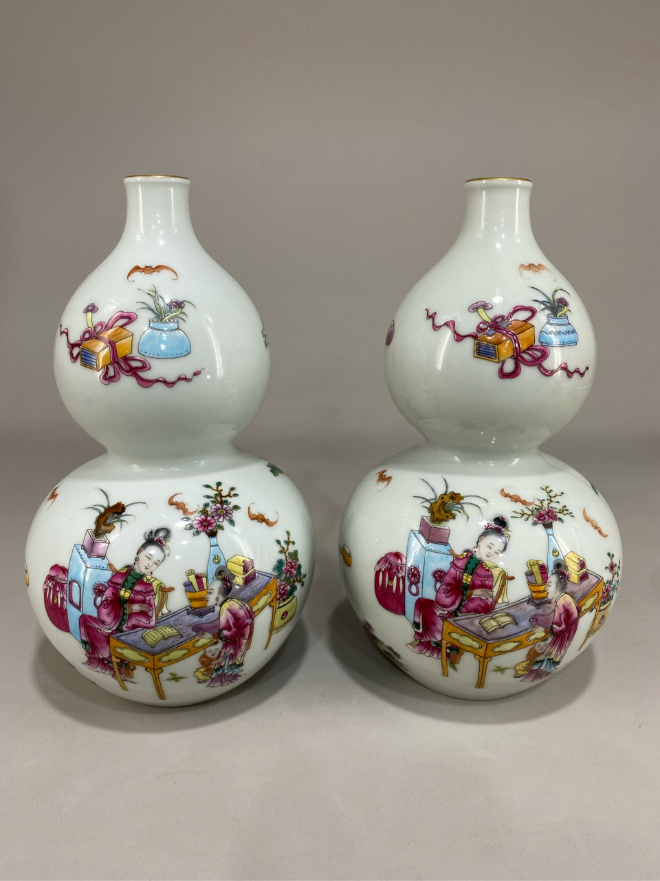 清,粉彩三娘教子葫芦瓶