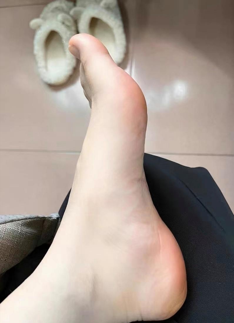 最美脚丫#   🌞夏日炎炎,脚部也要美美哒!#热点引擎计划