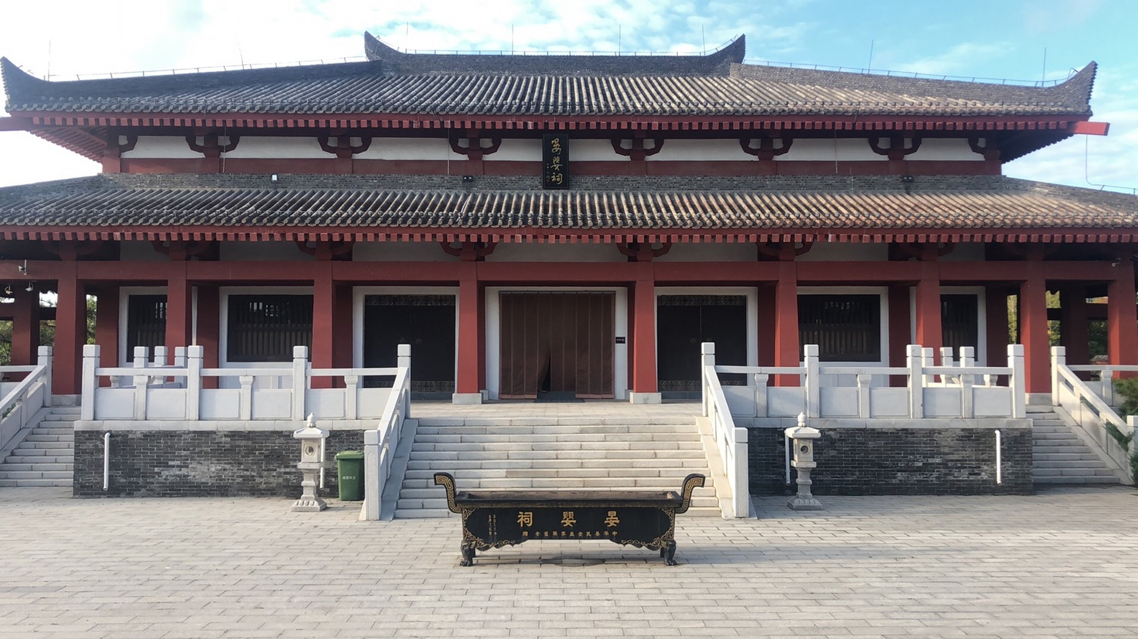 齐州晏婴祠 从济南往西北过黄河,来到大清河岸边的晏婴祠