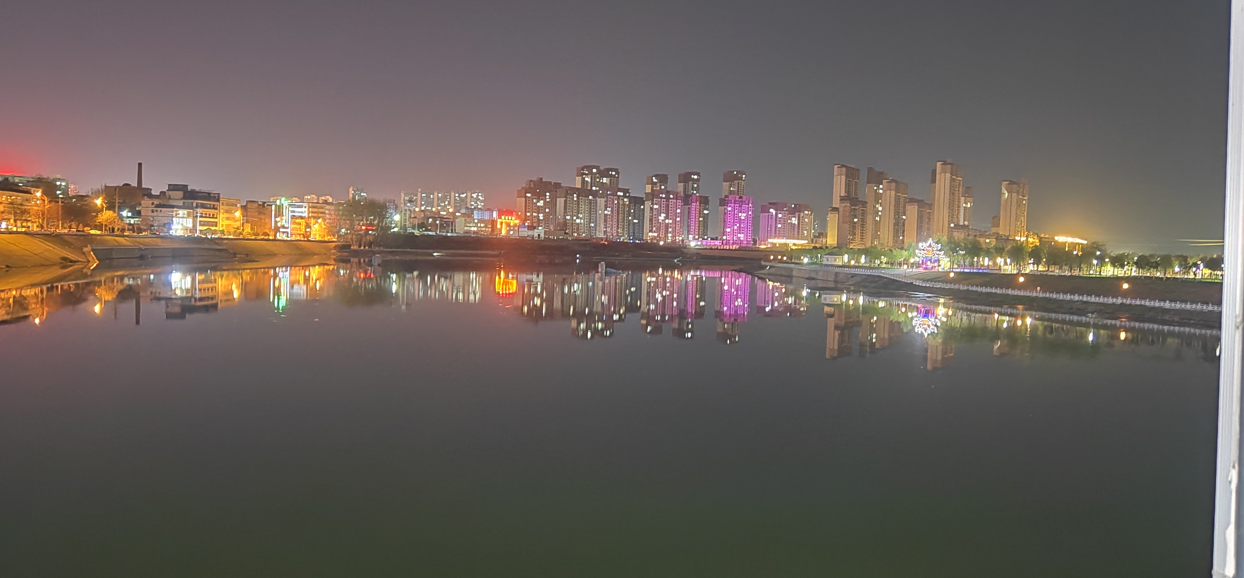 我眼中的泌阳县南河夜景