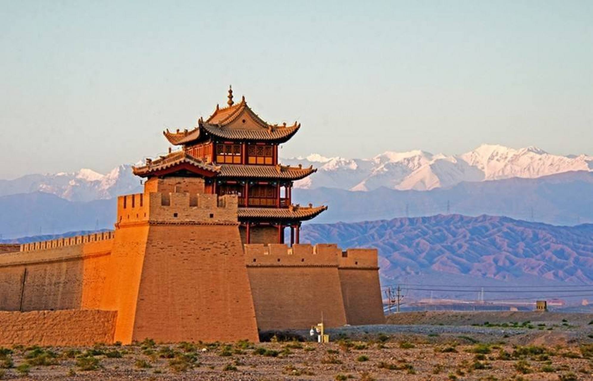 【原创诗歌】  夜泊瓜州 题写嘉峪关天下第一墩明长城烽火台遗址 作者