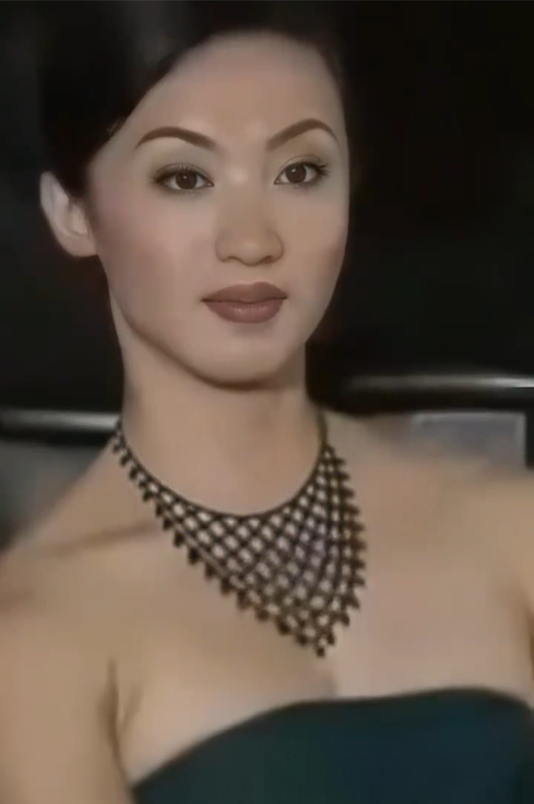 金星做梦也没想到,成为真正的女人后,56岁了,男性特征竟越来越明显