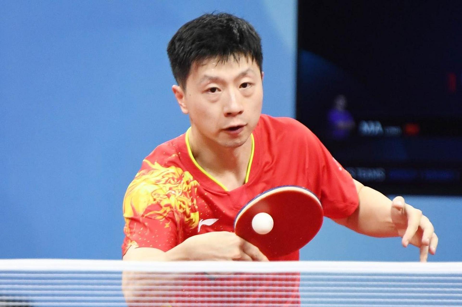 乒乓球比赛现在越打越快,越来越崇尚进攻了.