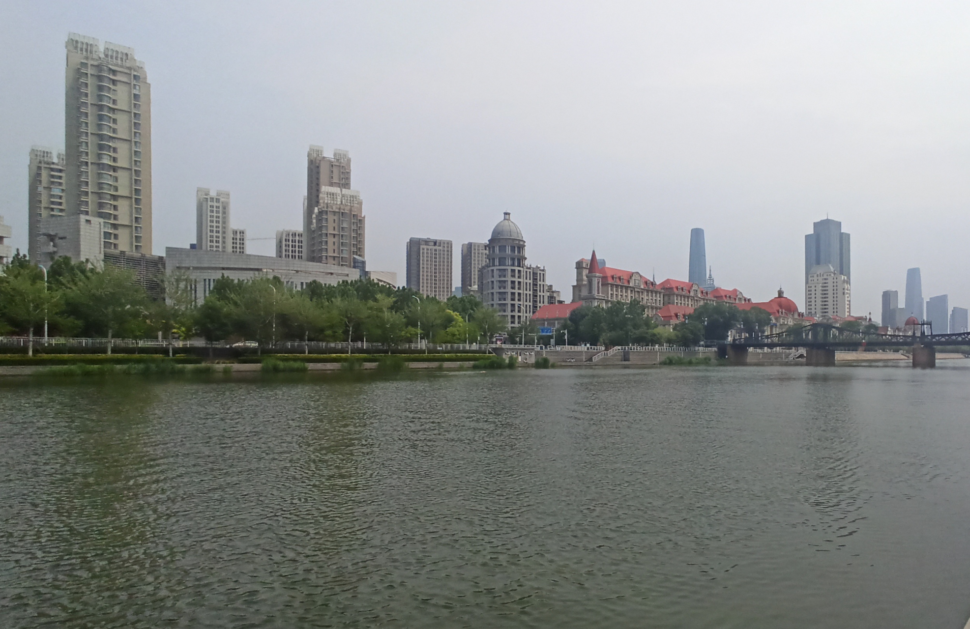 恒昌旗下的恒易融在前段时间,打电话催促那些投资不到五万的出借人