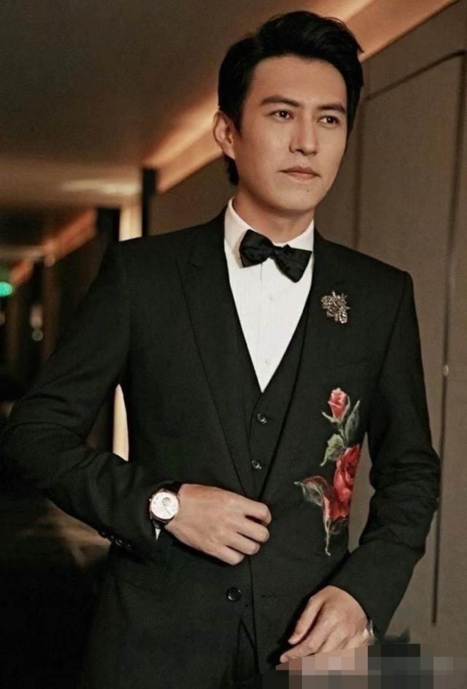 那部经典电视连续剧《伪装者》,我已经翻来覆去地看了无数遍,可每次看