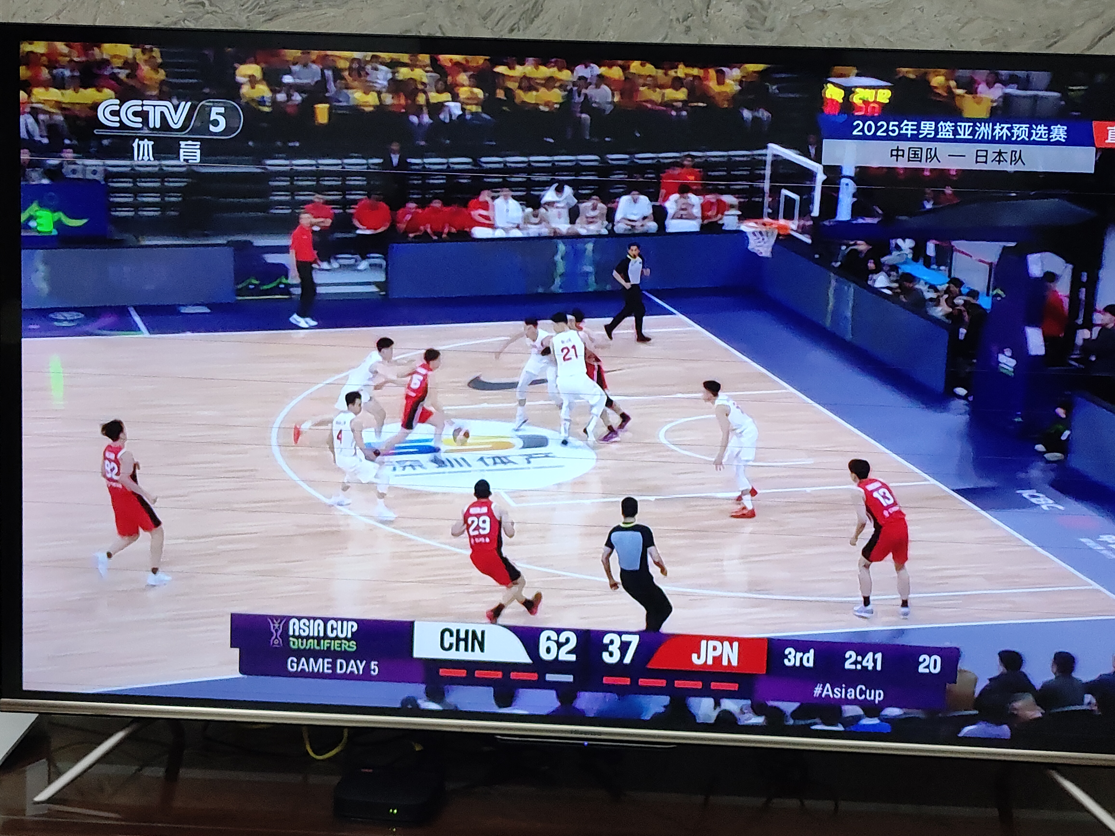 亚洲杯预选赛：中国男篮再战日本，复仇之战？
