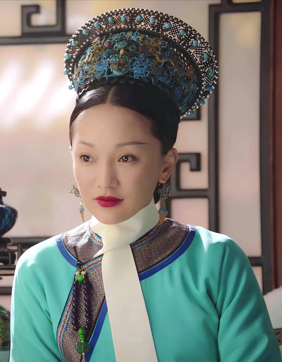 如懿这个钿子头真的好难看啊!这啥形状?还有这配色?