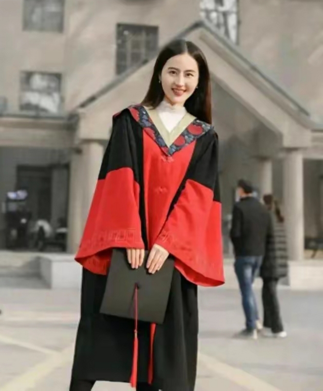 曾以"我们日本人"为口头禅而翻车的女博士相宜,近日表明心迹:"我要为