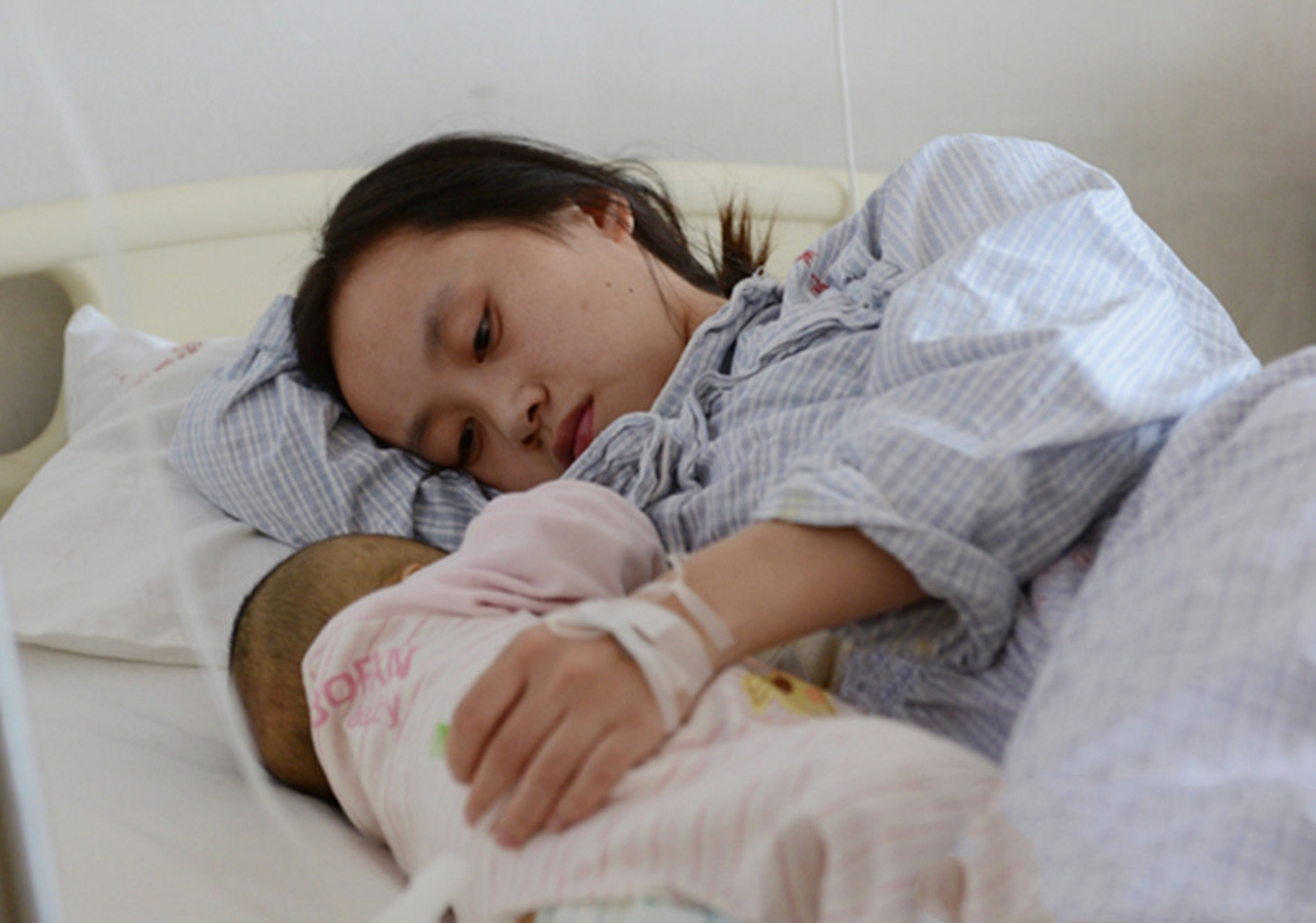 一位孕晚期妈妈表示,孩子出生后她不会给宝宝母乳喂养,而是直接给宝宝