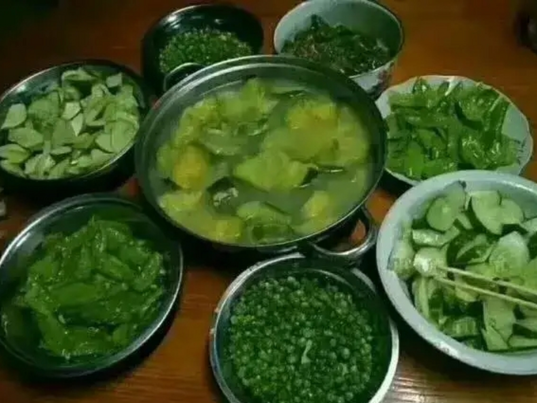 一桌青菜图片大全图片