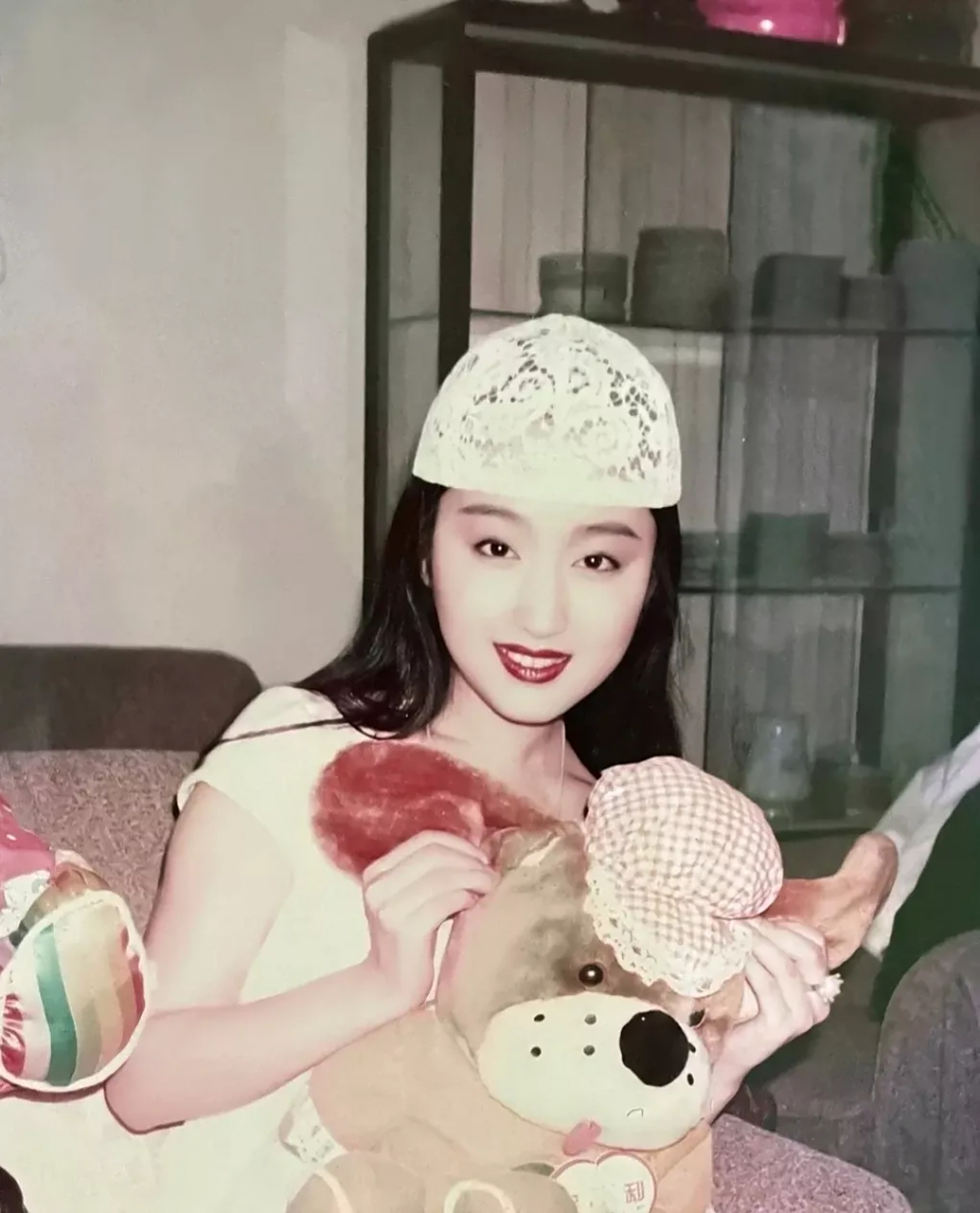 甜歌皇后～杨钰莹,无论是业务能力还是年轻时的颜值,在娱乐圈都排得上