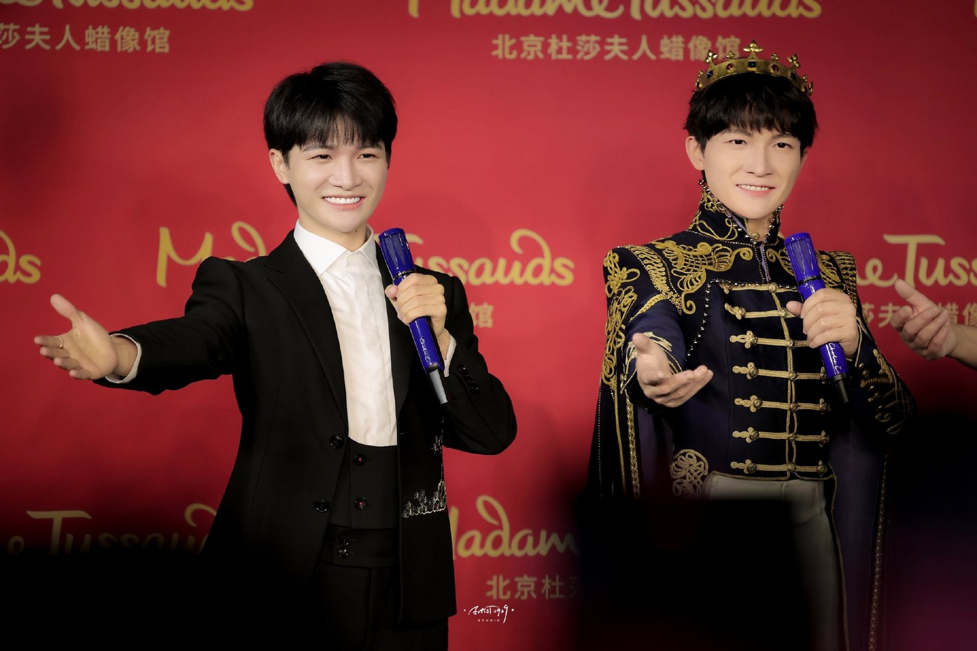 杜莎夫人蜡像馆##周深# 周深和周深深