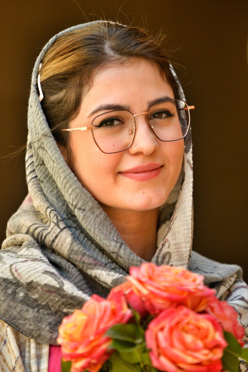 伊朗的波斯美女图片