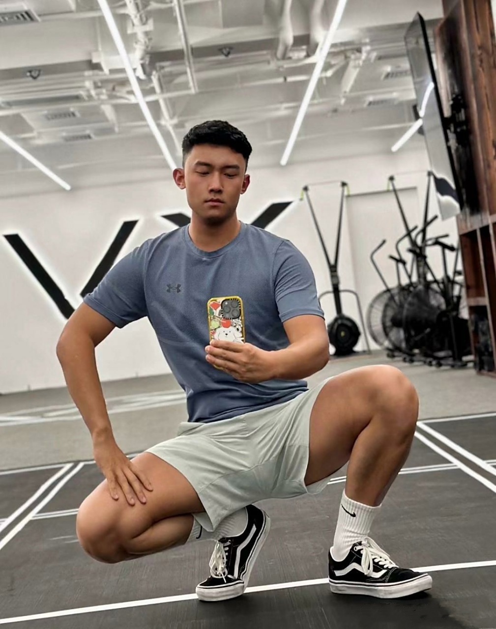 挥汗如雨的健身,身体和身心都会得到充分满足.