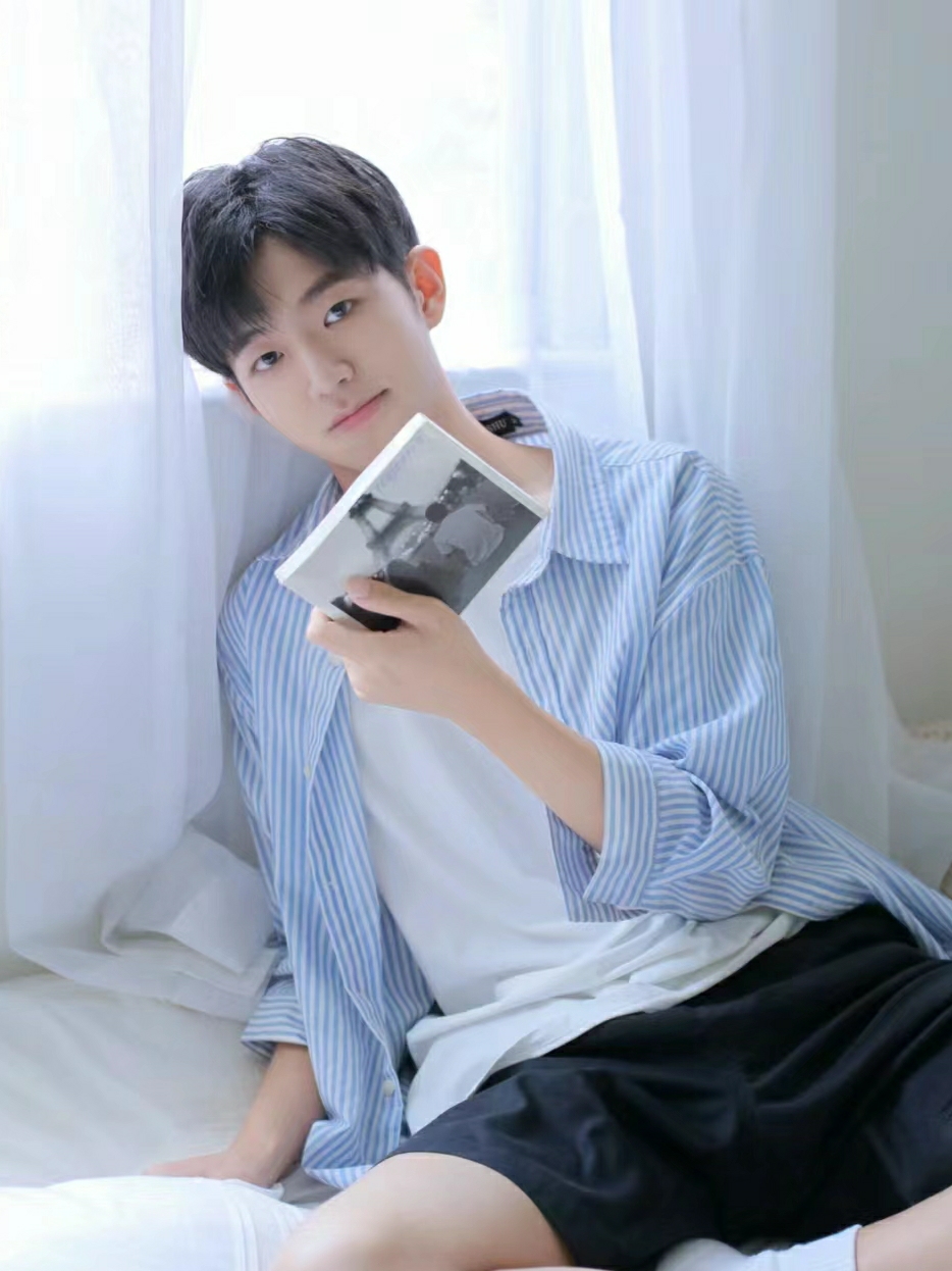 型男帅哥# #初溯之见# #帅哥