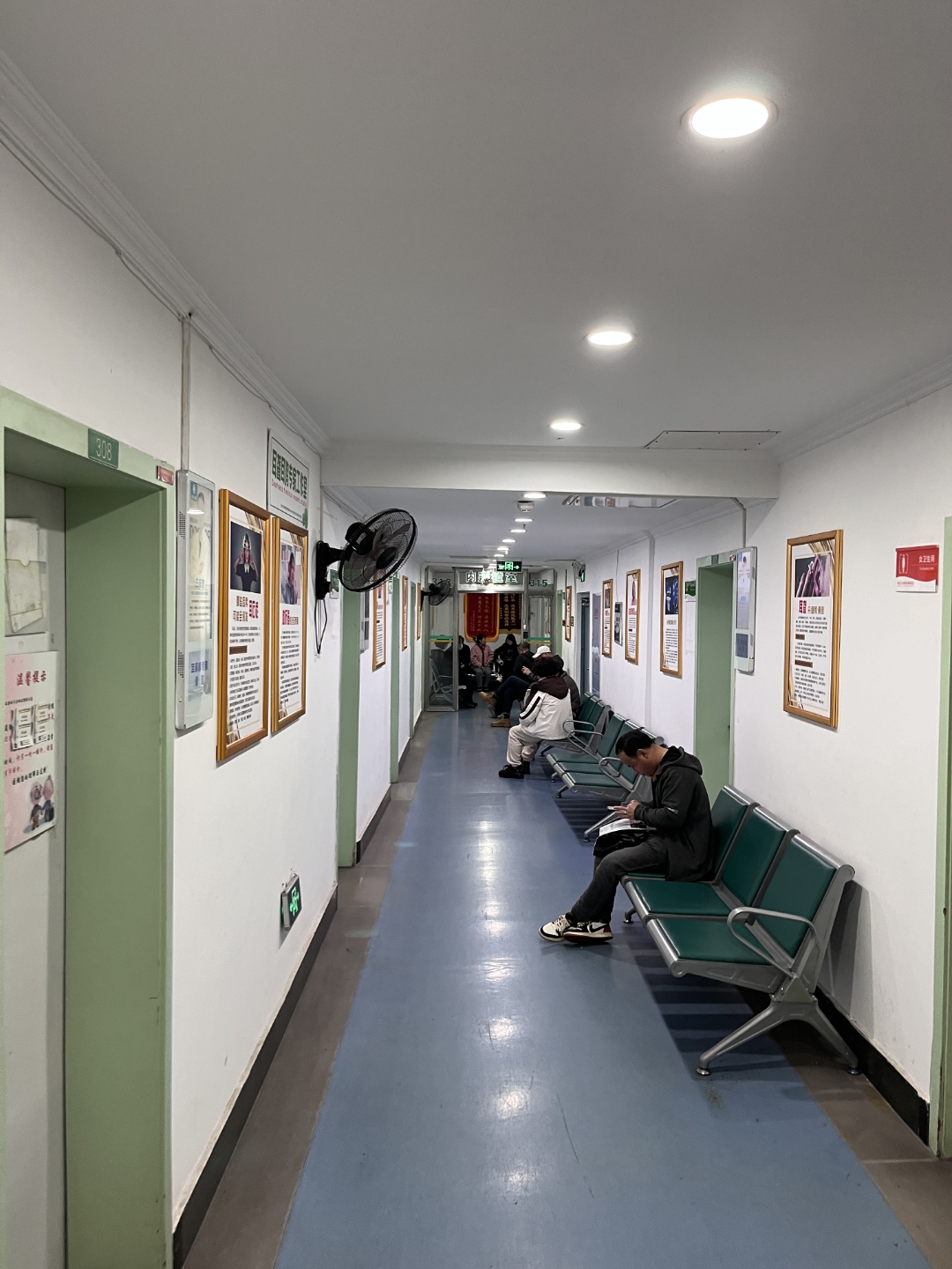 重归宁静:长庚医院助我摆脱耳鸣困扰 最近实在忍不住