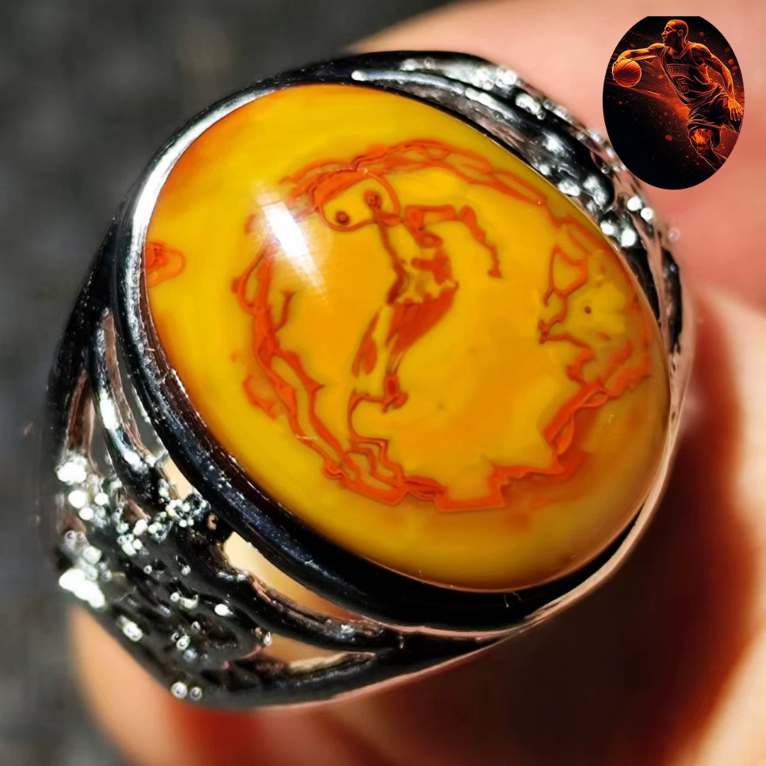 战国红玛瑙戒指天然象形高手灌篮画面石,收藏级精品