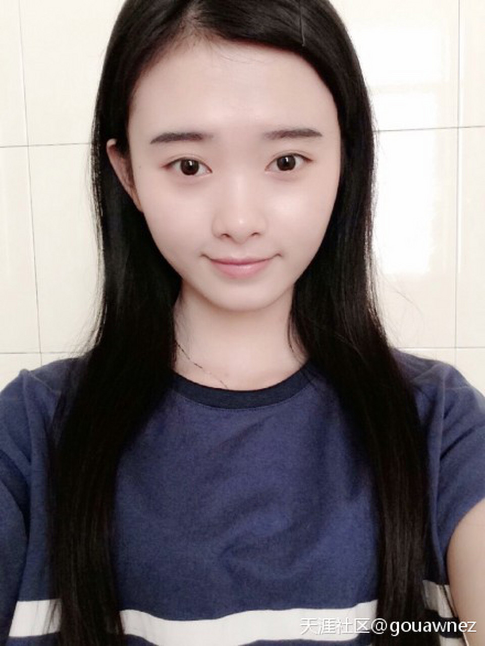 acknowledgment 这张是她吗?