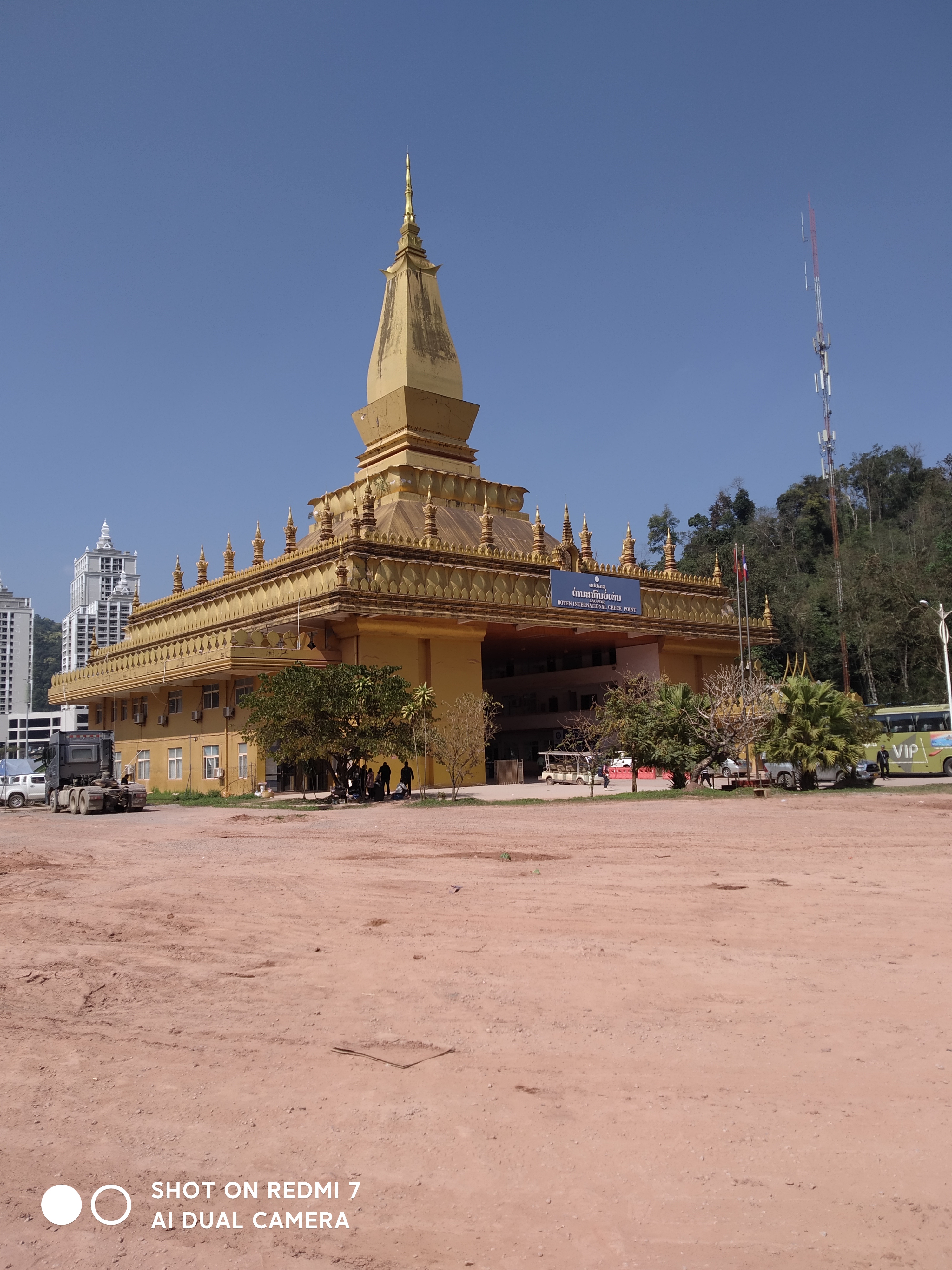 云南旅行,西双版纳,勐腊,磨憨口岸(二)  来到磨憨,只是想到这个南部