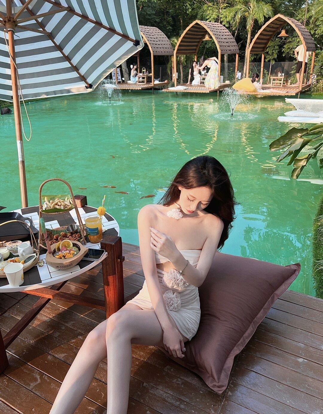请不要带我走。。